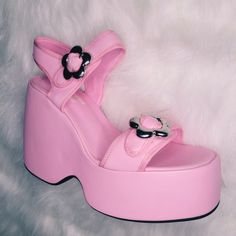 Ezra Pink Flower Power Platform Sandals – Nectarine Dreams LLC Sandals Street Style, Cool Sandals, Pink Platform Sandals, Redesign Ideas, Pink Platform, Pink Platforms, Pink Life, Outfit Design, Pink Sandals