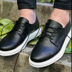 Dress Shoes for Men by Apollo | Lazio Monochrome Classic Sneaker Design, Best Shoes For Men, Classic Shoes, Sneakers Men Fashion, Vegan Shoes, Casual Black, Mens Fashion Shoes, Running Shoes For Men, Soft Black