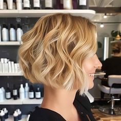 46 Cute Short Haircuts for Short Hair in 2024 Short Hairstyles For Short Hair, Short Curly Bob Haircuts, Curly Bob Haircuts, Haircuts For Short Hair, Chin Length Haircuts, Fine Curly Hair, Short Wavy Bob, Funky Short Hair, Crop Hair