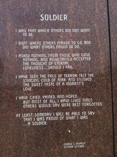 a memorial with the words soldier written on it