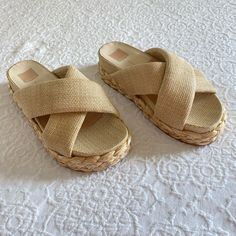 * Brand New ~ Never Worn * Blume Sandal ~ Lt Natural Raffia * Size 8.5 * Retail $130 * Very Comfortable * Super Style! Thank You For Looking! Enjoy! Natural Straw Espadrilles For Summer Outings, Natural Espadrilles For Summer Outings, Natural Summer Espadrilles For Outings, Natural Summer Espadrilles, Straw Sandals With Cork-bed Midsoles For Summer, Chic Straw Sandals With Cork-bed Midsoles, Chic Sandals With Cork-bed Midsoles, Chic Straw Sandals With Round Toe, Spring Open Toe Jute Espadrilles