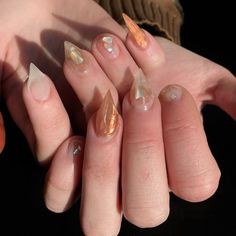 ugly nails, teeth, claws, nails, kogti, cat claws, когти, ногти, идеи для маникюра, идеи для дизайна ногтей, ногти спб, питер Cat Claw Acrylic Nails, Cat Claw Nails, Teeth Nails, Claws Nails, Diy Nails Tutorial, Nail Tutorial Videos, Claw Nails, Beige Nails