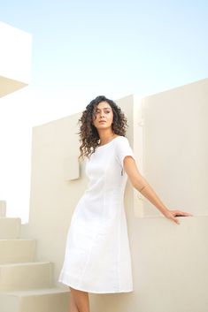 White Linen Dress With Short Sleeves, Boat Neck Linen Tunic With Princess Seams, Midi Length Linen Dress, Plus Size Clothing - Etsy White Linen Dress, White Linen Dresses, Western Outfits Women, Dress With Short Sleeves, Linen Tunic, Princess Seams, Dress Measurements, Plus Size Kleidung, Princess Seam