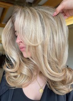 blowout hair ideas, bouncy blowout, blowout haircut, blonde hair blowout, blonde blowout, layered blowout, roll blowout, blowout hairstyle, best blowout hairstyle ideas, blowout hairstyle for long hair Loose Blowout Curls, Bride Hair Blowout, Blow Out Long Hair Style, Medium Length Hair Blowout, Big Bouncy Blowout, The Perfect Blowout, Shoulder Length Blowout, Blowout Hair Medium, Light Blonde Blowout