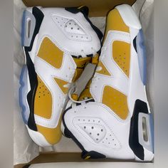 Brand New Never Worn Retro 6s