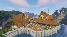 Minecraft Villages, Minecraft Town Ideas, Minecraft Town, Minecraft Base, Medieval House, Minecraft Banner Designs