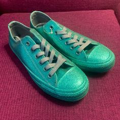 Never Worn Teal Glitter Converse Size 7 Woman’s Casual Shimmer Sneakers With Round Toe, Casual Glitter Sneakers With Round Toe, Casual Sneakers With Glitter Print, Casual Party Sneakers With Glitter Print, Casual Low-top Sparkling Sneakers, Casual Glitter Print Sneakers, Casual Glitter Converse Sneakers, Spring Glitter Low-top Sneakers, Spring Low-top Sneakers With Glitter Print