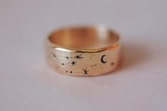 Stars Ring, Written In The Stars, 22 December, In The Stars, Star Ring, Jewelry Inspo, Ring Verlobung