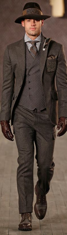 Barockes Herbstoutfit mit schön gemusterter, asymetrisch geknöpfter Seidenweste. | Joseph Abboud Dandy Look, Terno Slim Fit, 2016 Menswear, Traje Casual, Joseph Abboud, Sharp Dressed Man, Well Dressed Men