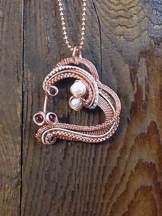 SOLD - Sterling and Copper wire weave Heart pendant Wired Pendants, Wire Hearts, Wire Heart, Wire Wrapped Jewelry Diy, Handmade Crystal Jewelry, Wire Jewelry Tutorial, Wire Jewelry Designs, Diy Wire Jewelry, Wire Pendant