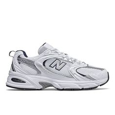 comfortable. Sneaker New Balance, Zapatillas New Balance, New Balance White, Modern Tech, Trainers Fashion, Running Fashion, New Balance Sneakers, New Balance Women, Unisex Shoes