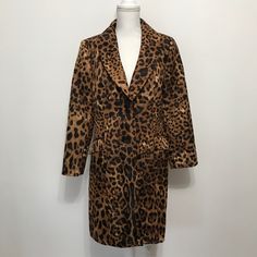 Alberto Makali Leopard Animal Print Jacket. Estimated Size 4; Please See Measurements. Small Wrinkle On The Lapel That I Can’t Flatten, But It’s Not Very Noticeable Due To The Business Of The Animal Print. Firm Price. Lighter Weight, Nylon Blend. Elegant Leopard Print Winter Outerwear, Elegant Leopard Print Outerwear For Winter, Elegant Winter Leopard Print Outerwear, Fitted Leopard Print Winter Outerwear, Elegant Leopard Print Outerwear For Work, Chic Fitted Leopard Print Outerwear, Fitted Leopard Print Long Sleeve Outerwear, Winter Workwear Outerwear In Leopard Print, Leopard Animal