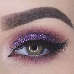 Prom Makeup For Brown Eyes, Make Up Designs, Glitter Liquid, Prom Eye Makeup, Nails Purple, Purple Prom, Wedding Day Makeup