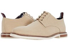 Ben Sherman Birk Plain Toe - Men's Lace up casual Shoes : Tan Cotton : Walk with confidence with the Ben Sherman Birk Plain Toe. Smooth leather upper. Lace-up construction. Textile lining and footbed. Contrast stitching detail. Synthetic outsole. Imported. Measurements: Weight: 1 lb 6 oz Product measurements were taken using size 45 (US Men's 12), width M. Please note that measurements may vary by size. Weight of footwear is based on a single item, not a pair. Mens Tan Wedding Shoes, Mens Tan Shoes, Mens Casual Wedding Attire, Mens Casual Dress Shoes, Top Shoes For Men, Men Footwear, Mens Trail Running Shoes, Kicks Shoes, Mens Footwear