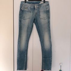 G-Star Raw Women Denim Code 3301 Originals Jeans Slim Fit Size 31/Length 32 Nwot G Star Jeans Women, G Star Jeans, G Star Raw, Jeans Slim, Denim Women, Blue White, Color Blue, Women Jeans, Slim Fit