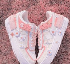 Girls Shoes Teenage, Trendy Shoes Sneakers, Pretty Shoes Sneakers, Cute Shoes Heels