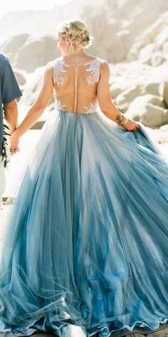 Wedding Blue Dress, Wedding Peacock, Classic Blue Wedding, Ombre Skirt, Blue Wedding Gowns, Anniversary Dress, Wedding Dress Alterations, White Bridal Dresses, Wedding Dresses Ball Gown