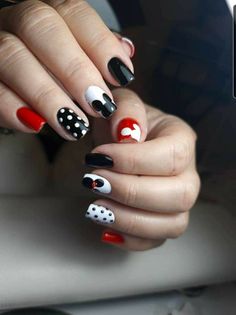 Red And Black Disney Nails, Valentine Theme, Disney Nails, Nail Art Inspiration, Valentines Nails, Black And Red, Nail Art, Art Inspiration, Valentines