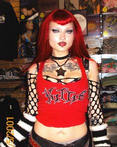 Goth Girl Aesthetic, Black Parachute Pants, Punk Bag, Alt Hair, Raver Girl, The Black Parade, Trashy Outfits, The Backrooms, Arte Punk