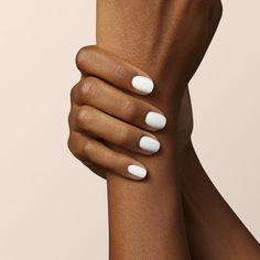 A white Green Flash™ () gel polish. Soft, velvety little snowflakes. A pure white that’s sure to cause a stir... or an avalanche. Nail Art Paillette, Snow Nails, Endocrine Disruptors, Green Polish, Clean Vegan, Green Nail Polish, White Nail Polish, French Manicure, Green Nails