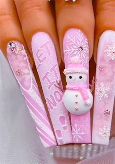 Nail Art Designs For Competition, Pink Christmas Nail Designs Acrylic, Extreme Christmas Nails, Christmas Style Nails, 3d Christmas Nail Art Designs, 3d Christmas Nail Art, Christmas Nails 3d Design, Pink Snow Nails, Christmas 3d Nail Art