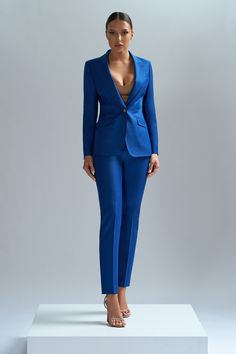 100% wool uni jacket  Natural viscose lining for extra comfort  Closure system: golden button  Maintenance: chemical cleaning  Shown color: blue   Made In EU Corset Skirt, Office Casual Outfit, Luxury Wear, Striped Jacket, Couture Tops, Book An Appointment, Flagship Store, Loro Piana, Suits Coats