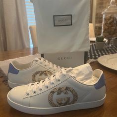 Brand New! Runs Big. Fits Like A Us Women 10. White Gucci Shoes, Gucci Ace Sneakers, Striped Sneakers, Suede Trainers, Gucci Sneakers, White Leather Sneakers, Leather High Tops, Brown Sneakers, Shoes White