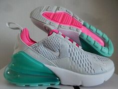 Nike Products, Athletic Shoes Nike, Pretty Shoes Sneakers, Nike Air Max For Women, Nike Air Max 270, Air Max 270, Best Husband, School Sports, Pretty Shoes