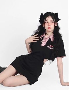 Cutesy Poses, Halfbody Pose, Korean Grunge Aesthetic, Fullbody Pose, Korean Grunge, Aesthetics Outfits, Grunge Aesthetics, Draw Realistic, 일본 패션