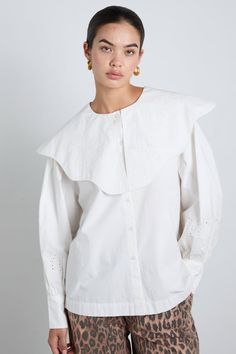 The Romeo is a hip length shirt with full, cuffed sleeves and a rounded neckline. It features an oversized wave edge collar with "DM" Damson Madder broderie detailing along the collar edge and arm. •100% Organic Cotton •Oversized collar •White embroidery detailing •We recommend sizing down for a neater fit MODEL INFO: Sofie is 5'10 and is wearing a UK 10. Crochet Hair Bows, Damson Madder, Clothing Wishlist, Tortoise Shell Hair, Christmas Board, Going Shopping, Embroidery Detailing, Oversized Collar, Checked Scarf