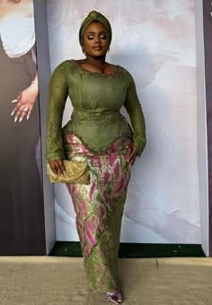 Damask Outfit Styles, Asoebi Brocade Styles Classy, Damask Asoebi Styles 2024, Asoebi Brocade Styles, Brocade Asoebi Styles 2024, Brocade Gown Styles, Brocade Styles For Women, Damask Asoebi Styles, Brocade Asoebi Styles