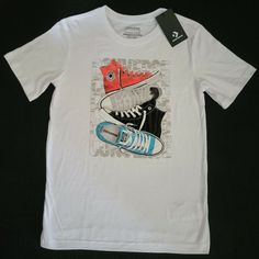 Converse Boys Youth Graphic Tee 100% Cotton T-Shirt Size L Xl 10022873 Nwt Features: Brand: Converse Style #: 10022873 Color: White Gender: Boys Youth Sizes: L, Xl Material: 100% Cotton Brand New With Tags Casual White Print Pre-shrunk Shirt, Casual White Converse Tops, White Pre-shrunk Cotton Shirt, Casual Shirt With White Front Print, White Cotton Shirt With Front Print, Converse Cotton Graphic Tee, Converse Graphic Print Short Sleeve T-shirt, White Casual Pre-shrunk T-shirt, Casual White Pre-shrunk T-shirt