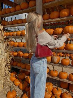 pumpkin patch vibes! ☺️ Chic Christmas Gifts, Cute Thanksgiving Outfits, Thanksgiving Outfit Women