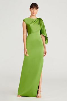 Tilly Satin Draped Column Gown Green Gown Elegant, Mother Of Groom Outfits, Asos Wedding Dress, Modern Column, Column Skirt, Green Gown, Black Tie Affair, Mob Dresses, Column Gown