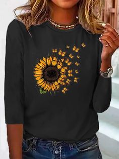 Casual Autumn Sunflower Micro-Elasticity Loose Jersey Standard Crew Neck Regular T-shirt for Women | zolucky Sarcastic Clothing, Winter T Shirts, Short Women, Casual Long Sleeve Shirts, Sunflower Pattern, Cricut Designs, Sunflower Design, Sunflower Print, Dress For Short Women