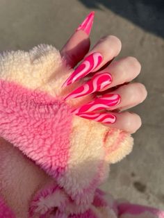 Pink Nails Stiletto, Cute Stiletto Nails Designs, Cute Vacation Nails, Stiletto Nails Pink, Ballerina Acrylic Nails, Pink Stiletto Nails, Stilleto Nails Designs, Edge Nails