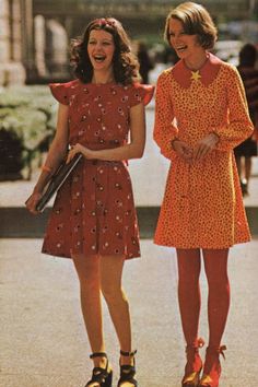 1970s Haute Couture, 70s Mode, Street Style Vintage, 1970's Fashion, Fashion 1970s, 70s Outfits