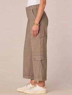 If your happy place is in a pair of great-fitting pants, prepare to smile all season long in this “Ab”solution® Wide Leg silhouette. Designed with a skyrise waist, double flap patch pockets, and an on-trend olive hue, it’s a core style you can rely on time and again. Also featured is our signature fit technology, including a hidden “no gap” elastic waistband, angled dart seams, and strategically placed pockets for an always flattering and comfortable fit.• Skyrise• Brindle olive• Woven stretch poplin• 3% spandex• Button and zip fly closure• Six-pocket styling• Double flap patch pockets• Angled front pockets• Angled dart seams• Hidden “no gap” elastic waistbandStyle# B2843JBEX• Skyrise approx. 11 ½”• Inseam approx. 27”• Leg opening approx. 22” Wide Leg Pant, Happy Place, Patch Pocket, Wide Leg Pants, Comfort Fit, Wide Leg, Elastic, Pants, Trousers