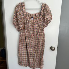 Super Cute Square Neck Dress Size L By Old Navy! Features A Textured Checkered Pattern That Is Perfect For Fall. Never Worn!Easily Dress Up Or Down For Work Or Play! Make Me An Offer :) Measurements (Approx.) Length Should Seam To Hem: 36.5” Waist: 18” Or 36” Diameter Sleeves: 12” Casual Multicolor Mini Dress With Square Neck, Daytime Multicolor Cotton Dresses, Multicolor Cotton Dresses For Daytime, Casual Square Neck Sundress For Daytime, Casual Multicolor Sundress For Daywear, Multicolor Cotton Mini Dress For Daywear, Casual Multicolor Square Neck Midi Dress, Casual Orange Square Neck Midi Dress, Navy Sundress