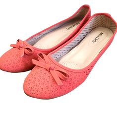 Brand New Never Worn. Milalady Coral Flats , Laser Cut , Bow Tie On Top. Comfy Flats. Size 11 Coral Flats, Lady Shoes, Comfy Flats, Clothing Art, Art Clothes, Orange Pink, Pink Orange, Art Designs, Flat Shoes Women