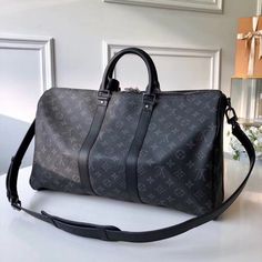 ?? ??45/50/55cm Lv Bags, Chanel 2, Lv Handbags, Lv Monogram, Urban Outfits, Lv Bag, Monogram Canvas, Sneaker Head, Urban Fashion