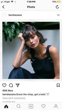 Brown French Bob With Bangs, Brown Bob Fringe, Wavy Bob With Wispy Bangs, Dark Brown Long Bob With Bangs, Dark Brown French Bob, Short Bob Brown Hair With Bangs, Short Bob Hair With Fringe, Brunette French Bob With Bangs, Brunette Short Bob With Bangs