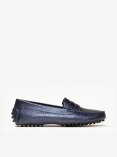 The Felize Suede - Suede Moccasin - Midnight Blue with Black Pegs - M.Gemi Elegant Moccasins With Suede Lining And Round Toe, Chic Formal Moccasins With Textured Sole, Elegant Round Toe Loafers For Driving, Elegant Business Moccasins With Suede Lining, Elegant Round Toe Driving Loafers, Luxury Suede Loafers For Fall, Elegant Moccasins With Stitched Sole, Luxury Calf Leather Moccasins With Suede Lining, Chic Moccasins With Calf Leather And Leather Sole