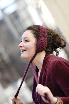 Metropolitan Earwarmers | Crochet Pattern by Jared Flood Crochet Ear Muffs, Crochet Bandana, Brooklyn Tweed, Crochet Knit Stitches, Ear Muffs, Super Bulky Yarn, Crochet Circles, Knitted Wit, Aviator Style