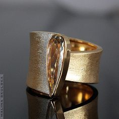 Boho Gold Rings, Unusual Rings Design, Metalsmithing Jewelry, Unusual Rings, Gold Pendant Jewelry, Unique Diamond Rings, Gold Rings Fashion