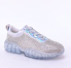 Bling Shoes Sneakers, Silver Shoe, Luxe Clothing, Bling Shoes, Sneaker Games, Boutique Accessories, Silver Shoes, All Eyes, Day And Night