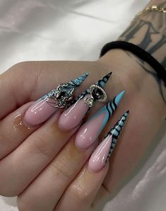 Baddie Stiletto Nails, Stiletto Birthday Nails, Long Stiletto Nails Designs Unique, Long Things, Pointy Nail Designs, Pointy Nails