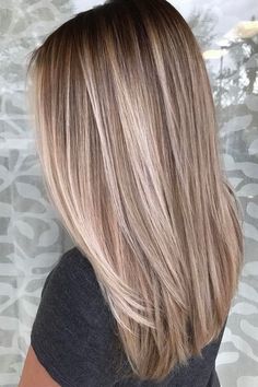 Dirty Blonde Hair Color Ideas, Straightening Natural Hair, Straighten Hair, Hair Without Heat, Hair Colorful, Blond Balayage, Balayage Blonde, Dirty Blonde Hair, Brown Blonde Hair