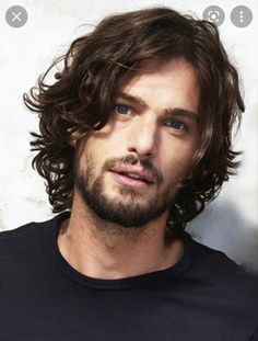 Undercut With Beard, Man With Long Hair, Men's Long Hairstyles, Easy Hairstyles For Medium Hair, Medium Length Hair Men, Medium Long Hair, Athletic Hairstyles