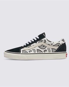 Vans Retro Low-top Skate Shoes, Urban Vans Lace-up Skate Shoes, Vans Urban Lace-up Skate Shoes, Vans Lace-up Canvas Skateboarding Shoes, Vans Low-top Synthetic Skate Shoes, Street Skater, Mom Shoes, Vans Store, Van Doren